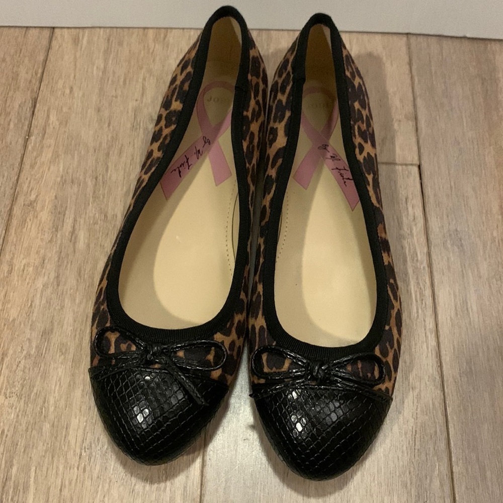 MARC Fisher Jodi Cap Toe Ballet Flats Leopard Print Size 6.5